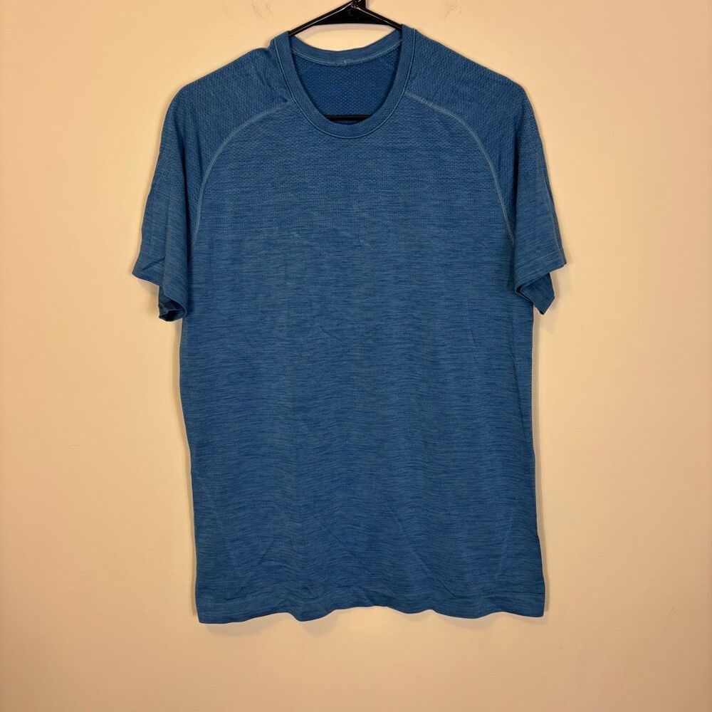 Lululemon Vent Tech Blue Short Sleeve Workout Top Men's Medium